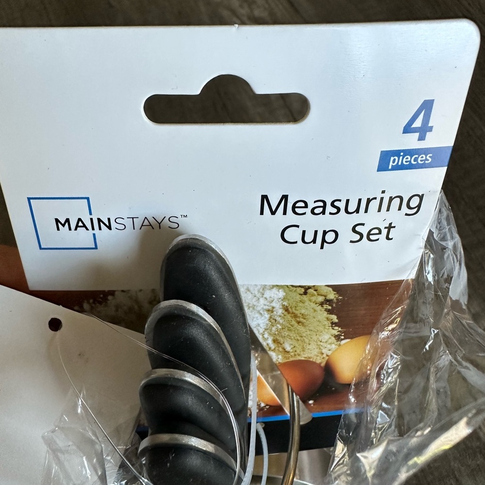 Mainstays 4-Piece Stainless Steel Measuring Cups Easy Grip Handles Silver - Picture 8 of 8